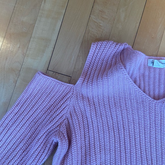 Sold - Pink Sweater - shoulders out - Picture 5 of 7